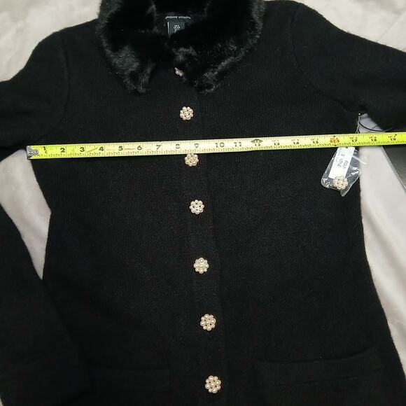 Adrienne Vittadini Women S Black Faux Fur Collar Long Knit Sweater Flower Button - Picture 4 of 7